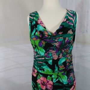 Bodycon green floral dress sleeveless EUC